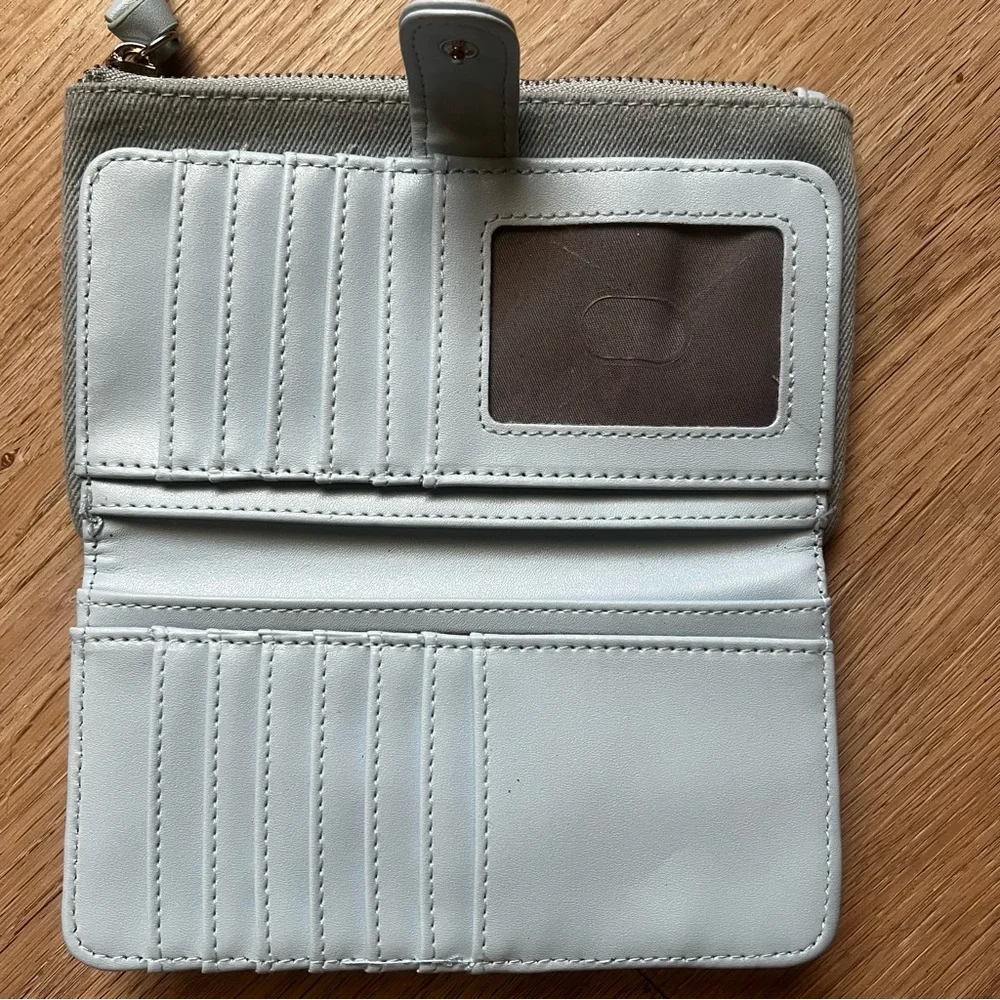 New Sparkly Rhinestone Light Blue Wallet - Picture 3 of 6